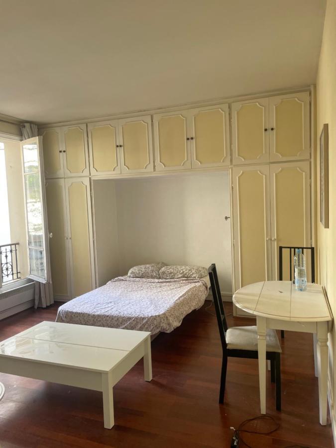Charmant Appartement Vaugirard Paris Eksteriør bilde